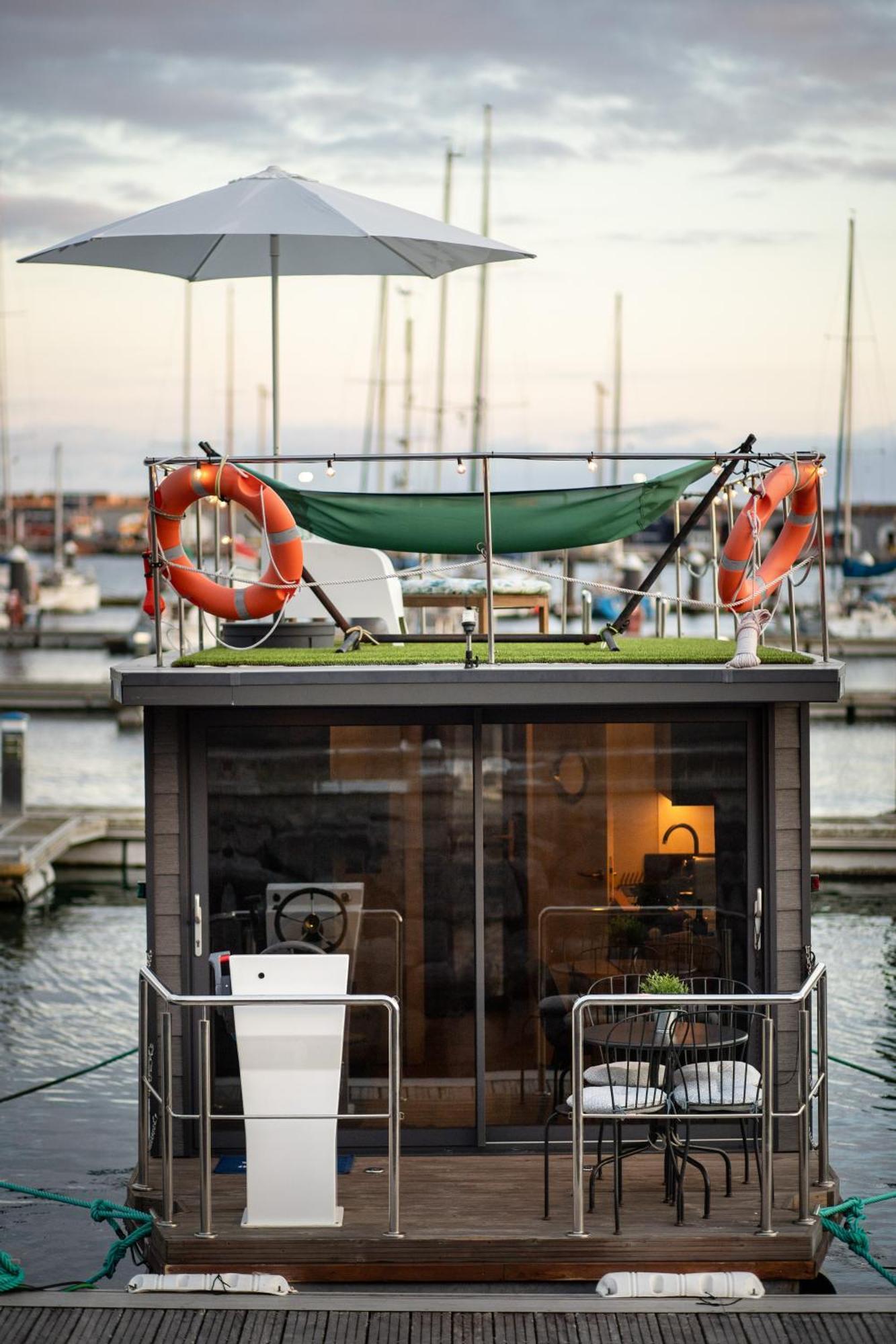 The Homeboat Company Sant'Elmo-Cagliari Exterior photo